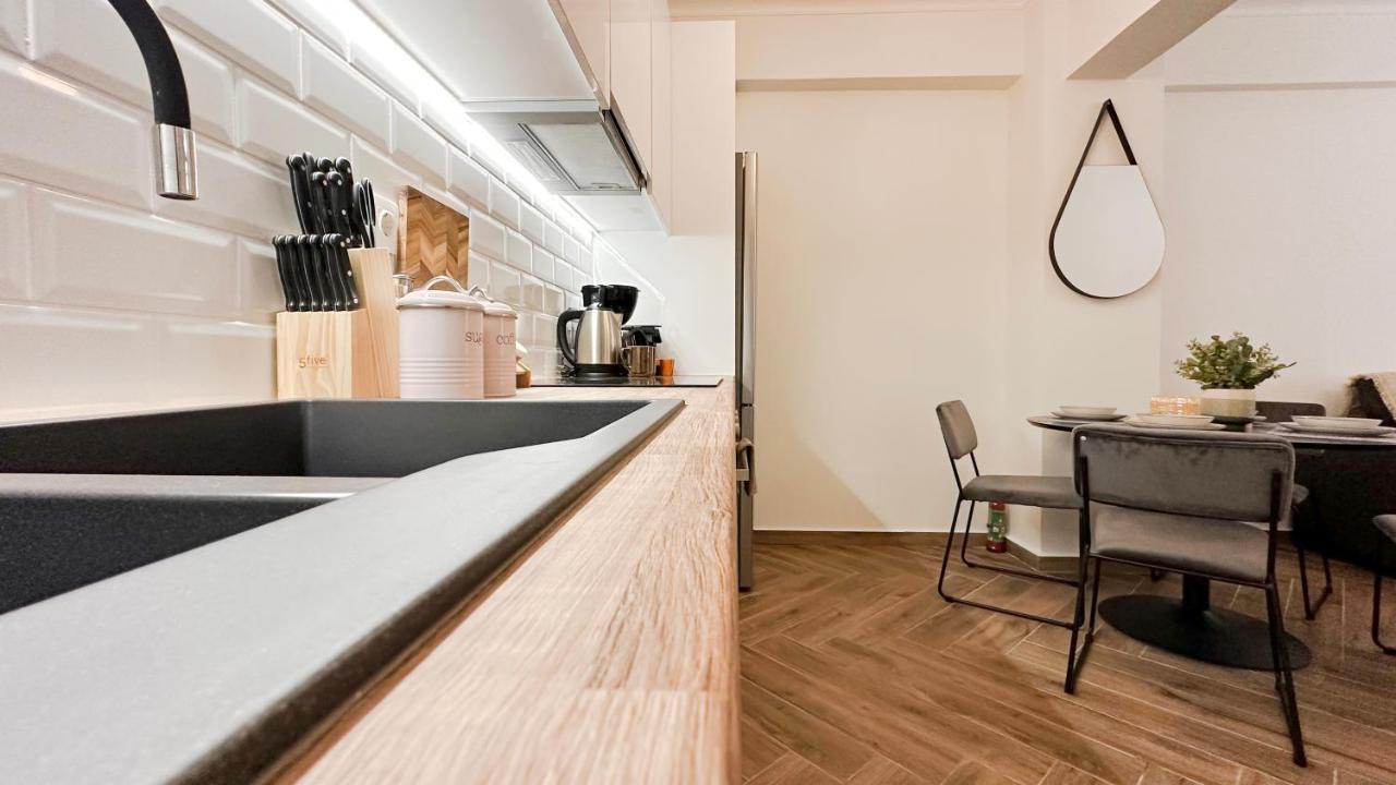 Valtetsiou Central 50Sqm Apt In Athens Apartamento Exterior foto