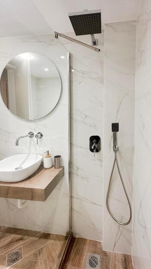 Valtetsiou Central 50Sqm Apt In Athens Apartamento Exterior foto